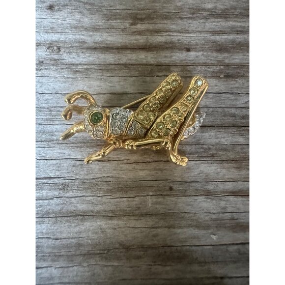 Swarovski Grasshopper Brooch Pin With Pave Crystals Retired - Picture 1 of 6